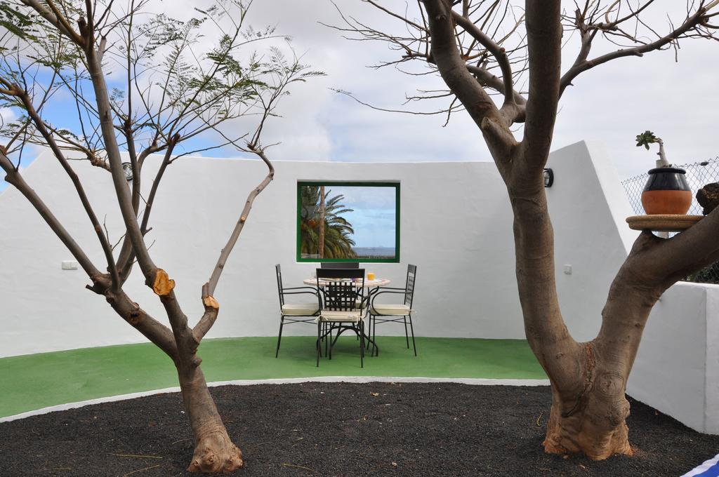 Гостевой дом La Casita De Mari Carmen Мала Экстерьер фото