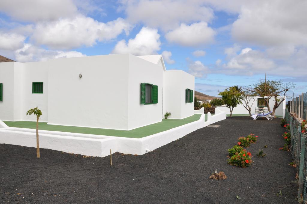 Гостевой дом La Casita De Mari Carmen Мала Экстерьер фото